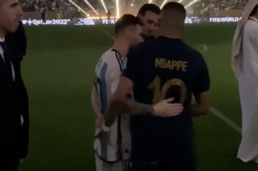 Mbappé Messi après france argentine