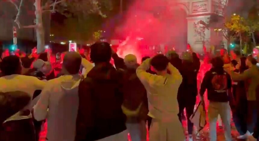 La victoire du PSG fêté sur les Champs-Elysées !