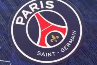 Le maillot du PSG pour la saison 2025/2026 se dévoile