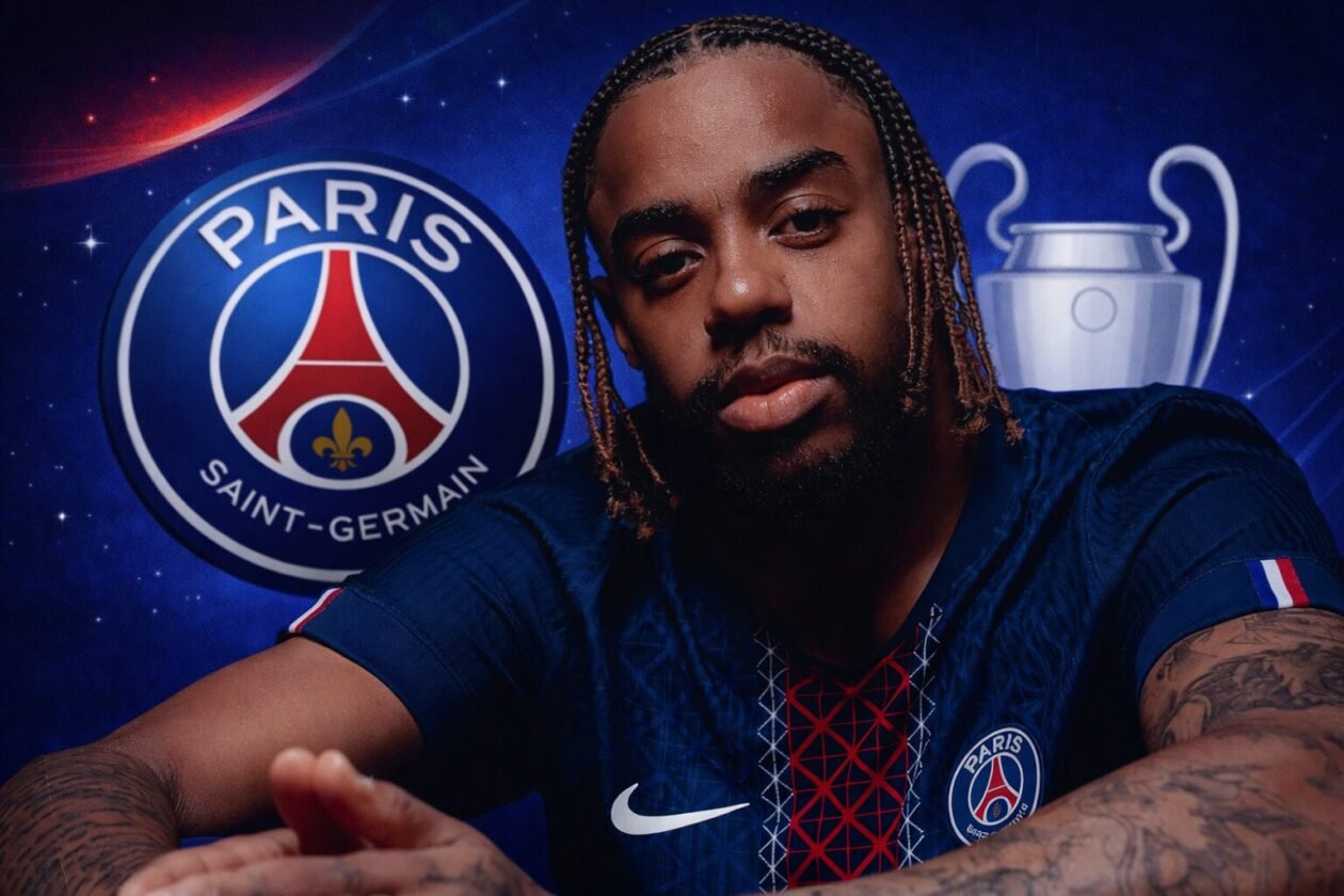 « Jouer dans l’axe, c’est compliqué » : Barcola se lâche sur son rôle de 9 au PSG