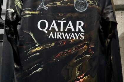 Le maillot du PSG "Night Edition"