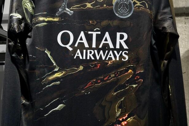 Le maillot du PSG "Night Edition"