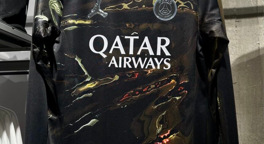 Le maillot du PSG "Night Edition"