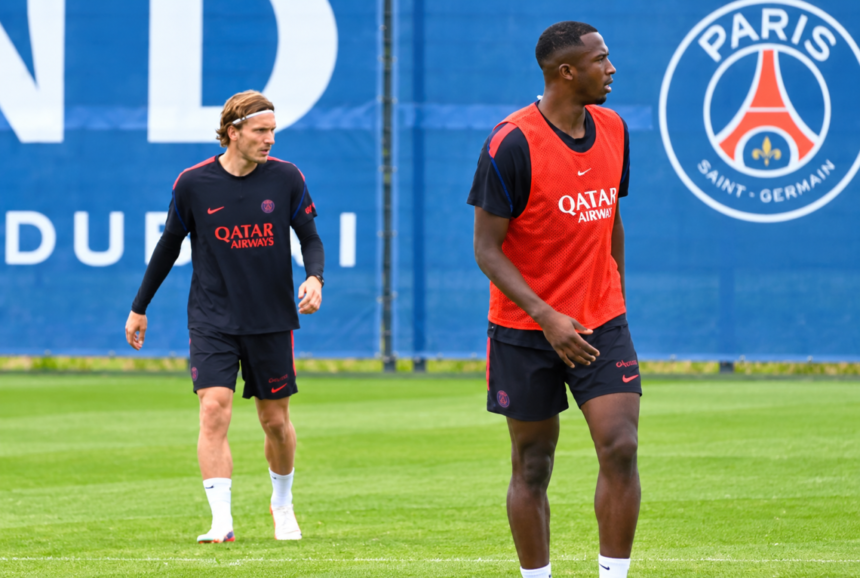 Pacho et Godts - PSG